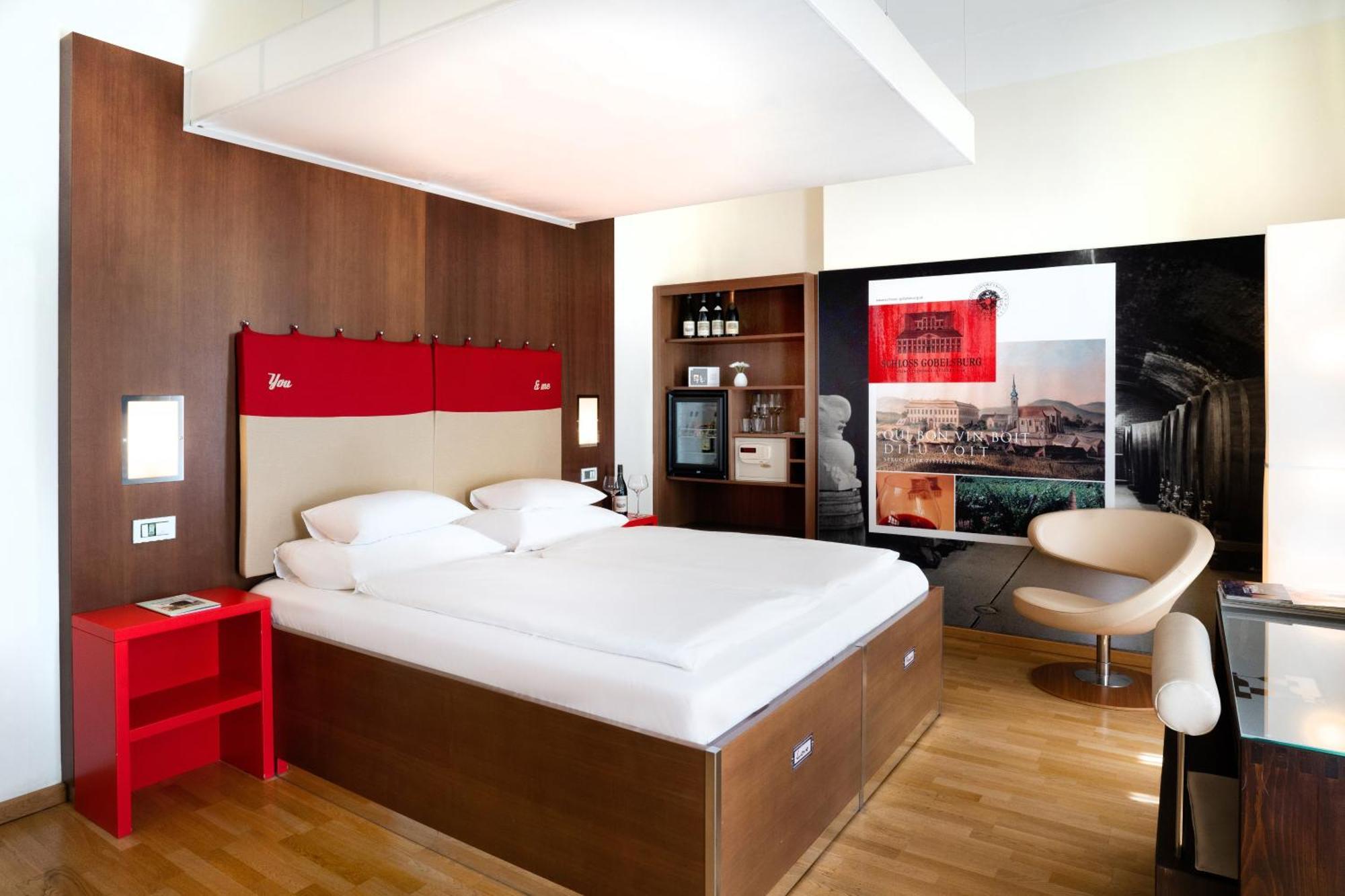 Double Room,640432608:JPEG